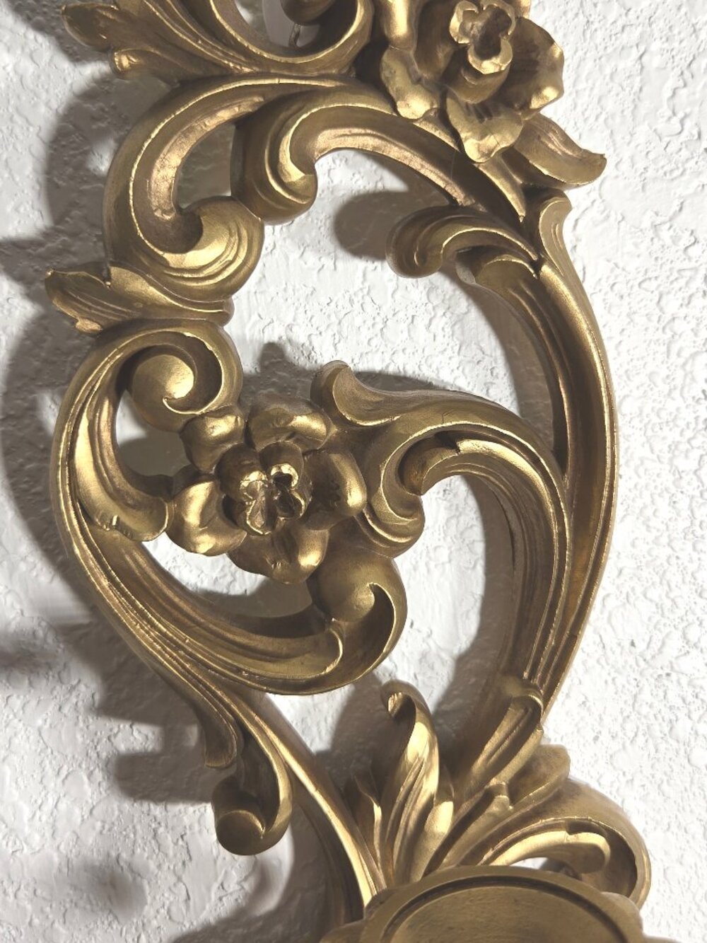 Vintage Gold Hollywood Regency Candle Sconces - 1971 Homco Resin Wall Decor - Picture 5 of 9